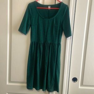 Green with black stripe Old Navy half sleeve cotton A-line midi dress. Size S